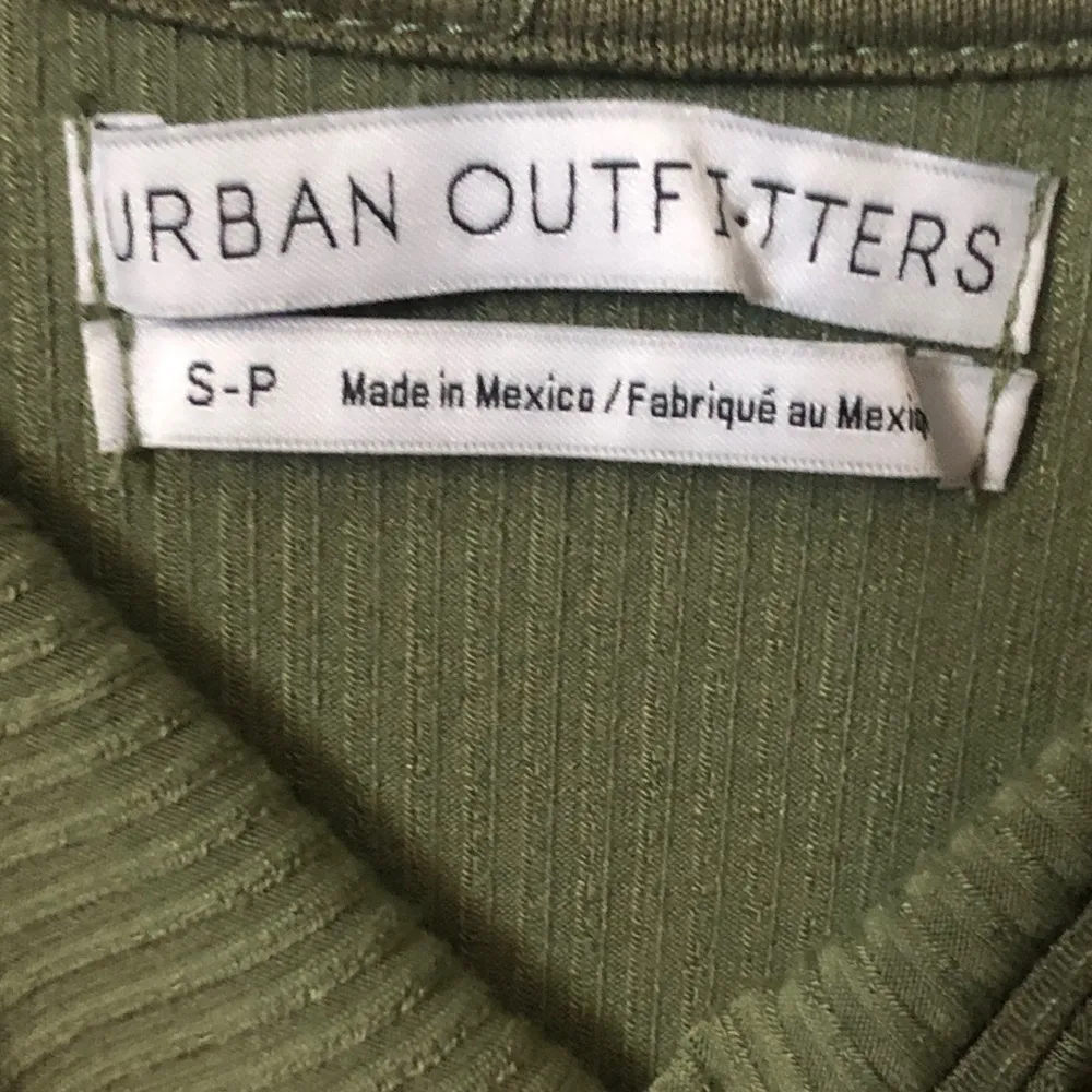 Urban Outfitters Green Ribbed Bow Knot Women’s Jumpsuit Romper Size Small NWOT - Image 6