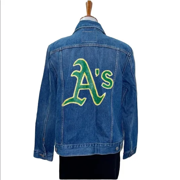New Oakland Athletics Levi’s Jean Jacket Custom Size XL - Image 2