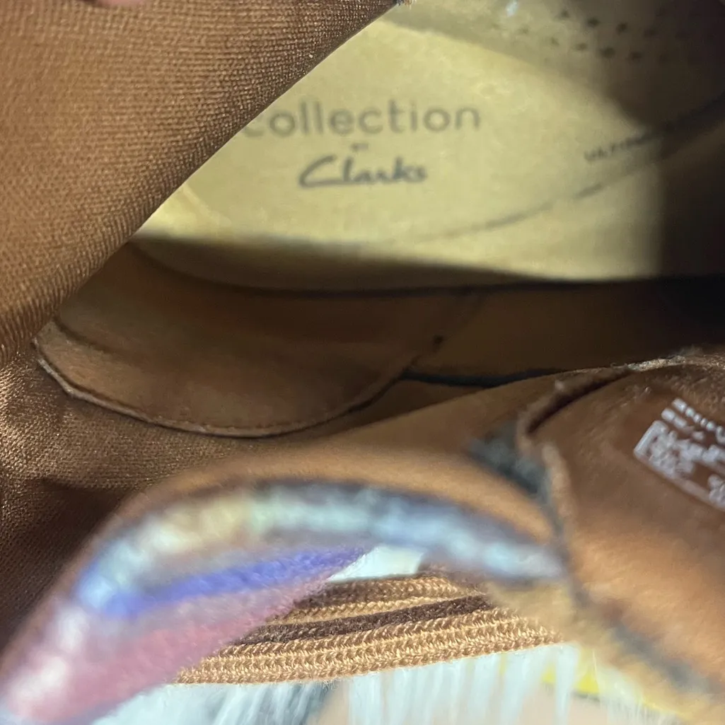 NEW CLARKS Women’s Brown Caroline Lily Round Toe Wedge Booties 8.5 WIDE shoes - Image 8