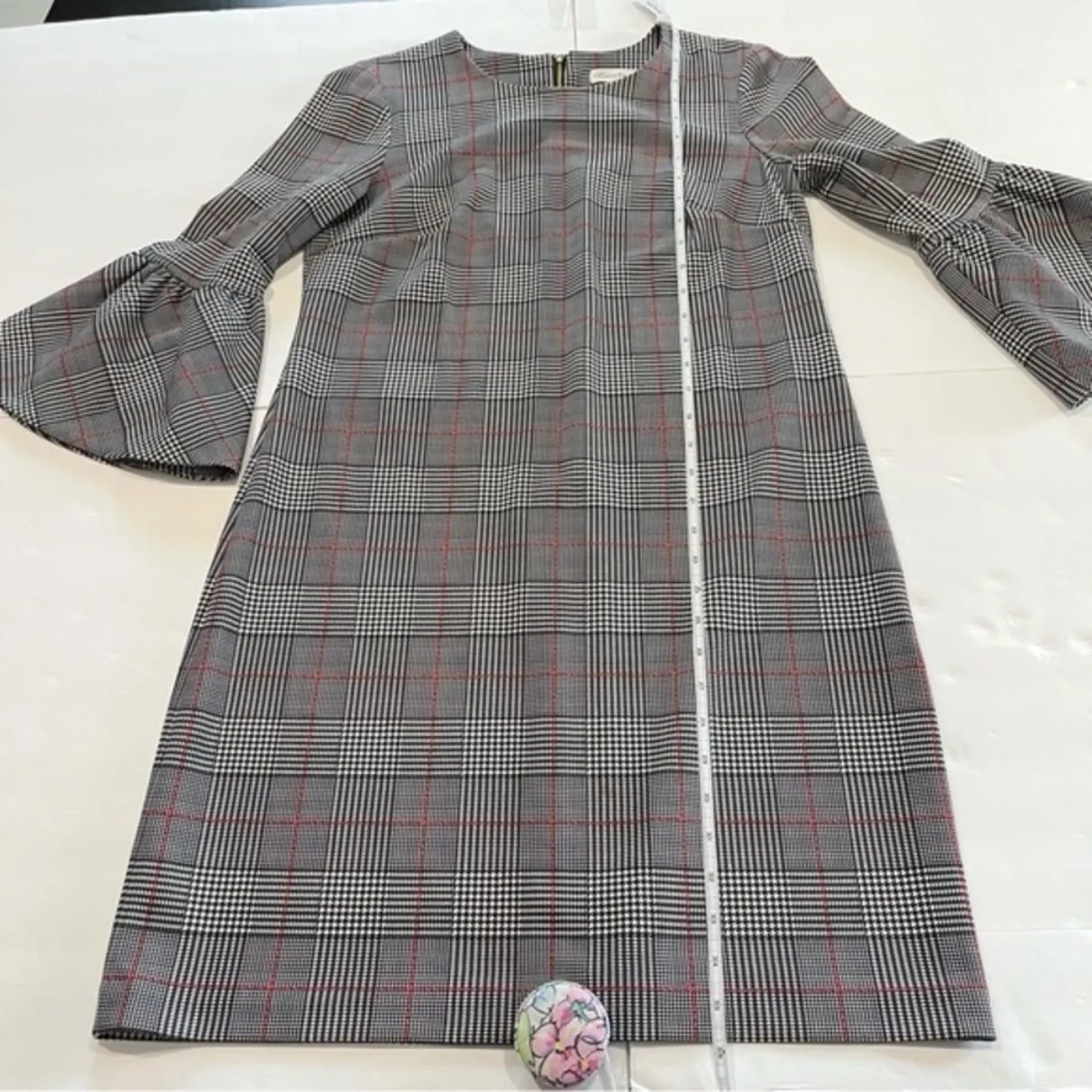 Calvin Klein Black White Houndstooth Plaid Bell Sleeve Crepe Sheath Dress Size 8 - Image 10