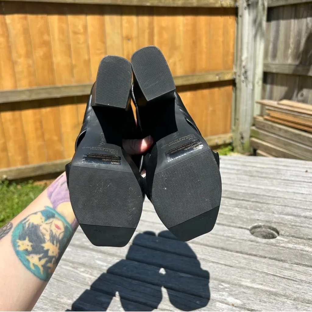 Open‎ Edit Kaia Knot Platform Sandals in black size 6.5 fall baddie alt summer - Image 9