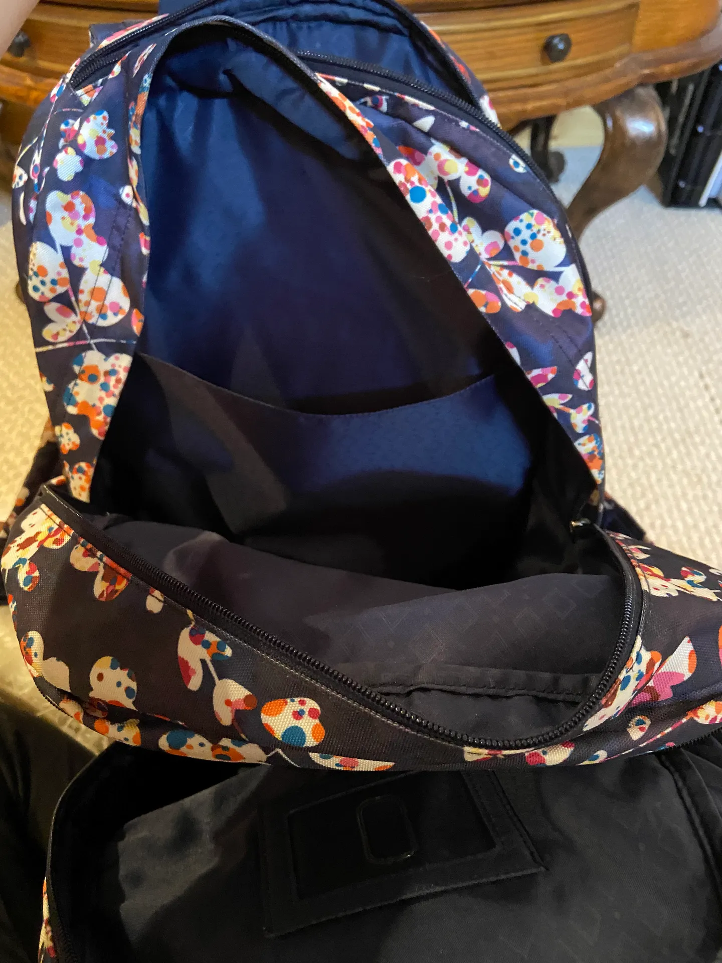 Vera Bradley Backpack - Image 6