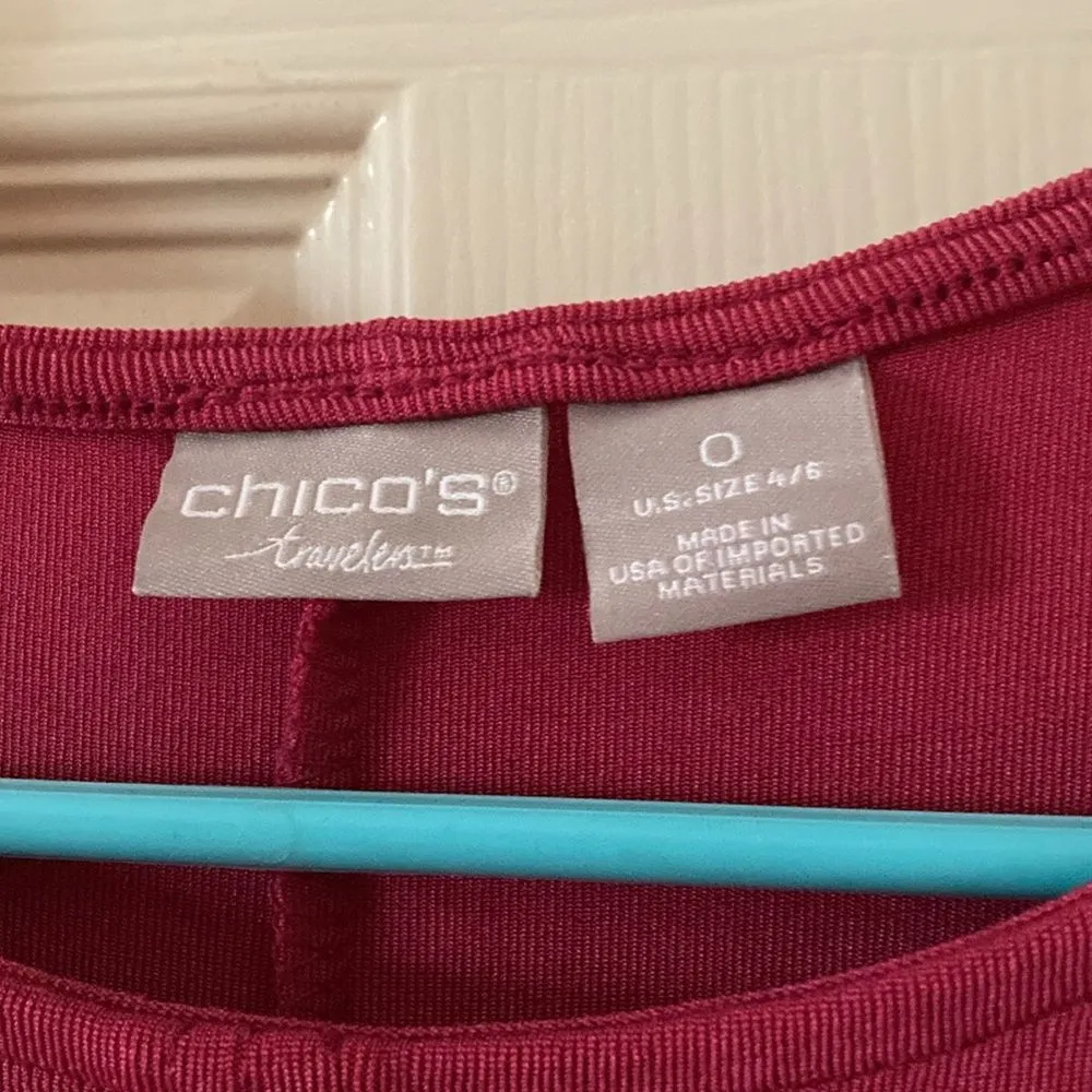 NEW Chico’s Travelers Keyhole Detail Tunic 3/4 Sleeve Top Blouse Ruby Red Size 0 - Image 2