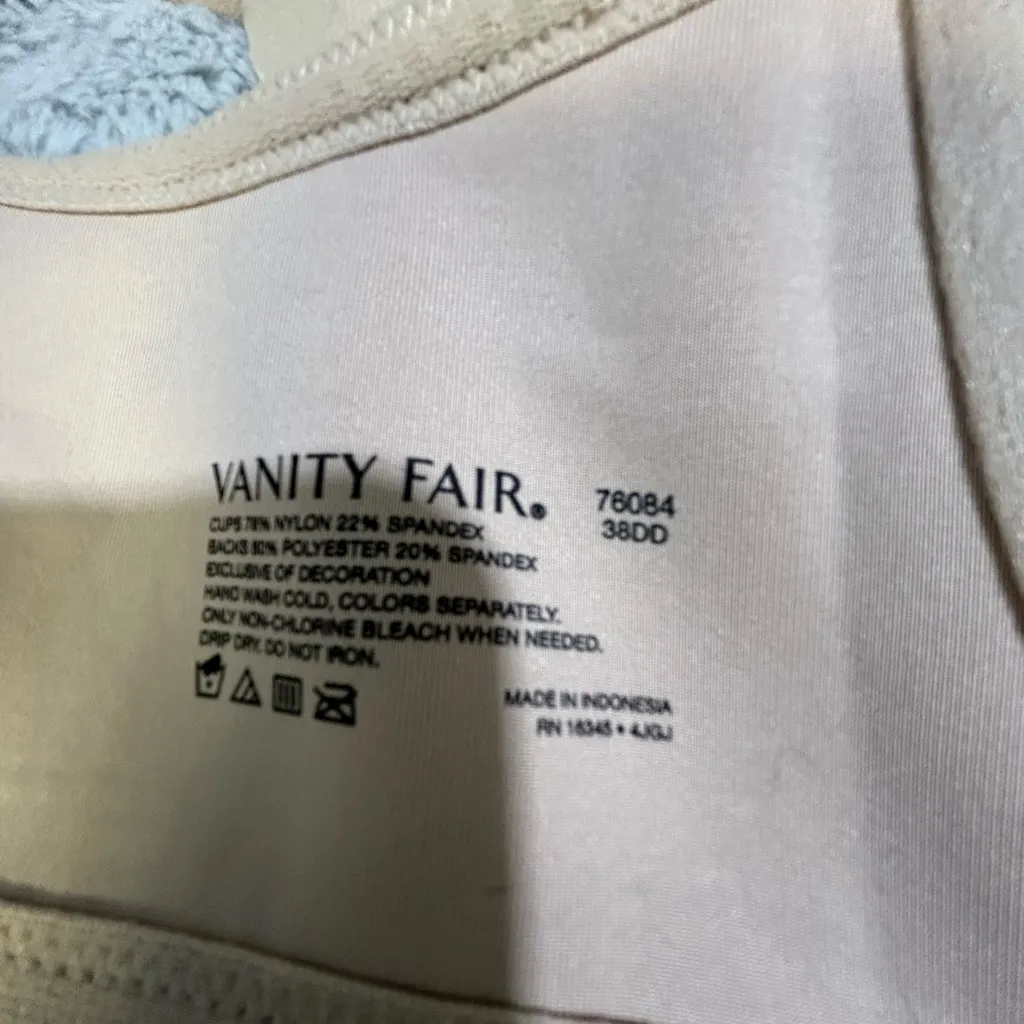 Vanity Fair Light Tan Bra - Image 4