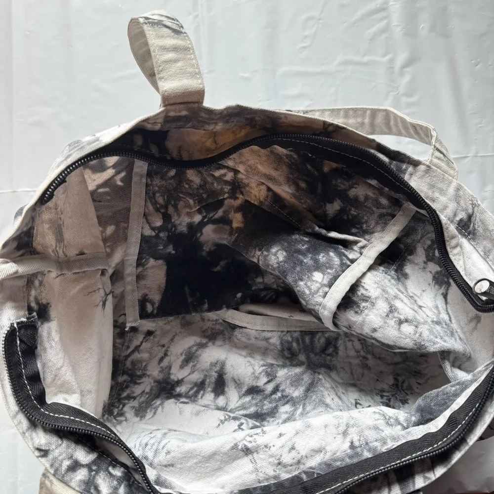 PINK Victoria’s Secret Black and Gray Acid Tie Dye Zip Top Canvas Tote - Image 11