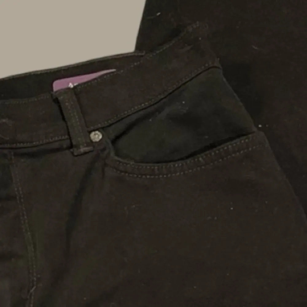 Gloria Vanderbilt Amanda Black Jeans Size 10 - Image 6