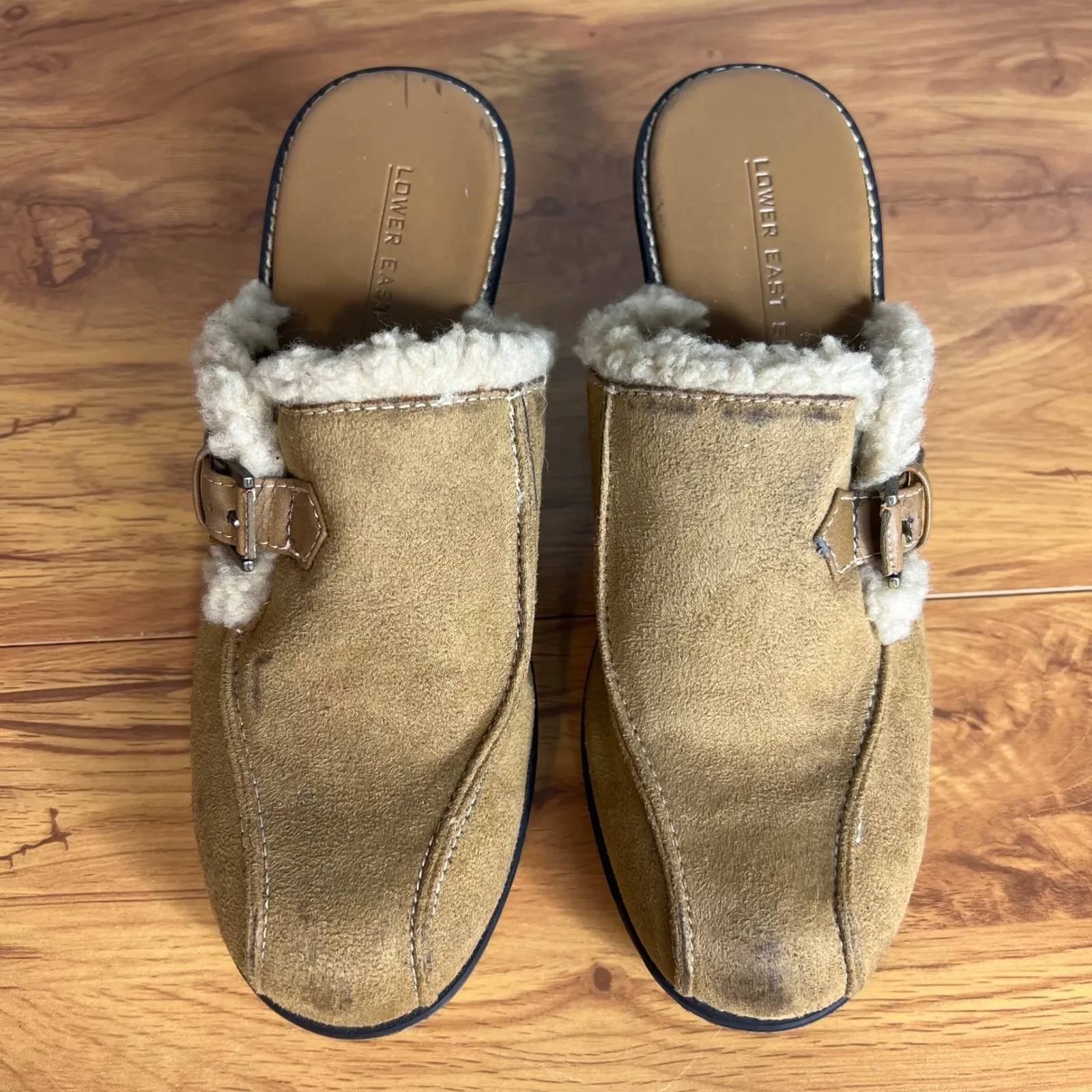 Lower East Side Y2K Tan Faux Suede Sherpa Lined Wedge Mule Shoes Size 7.5 - Image 4