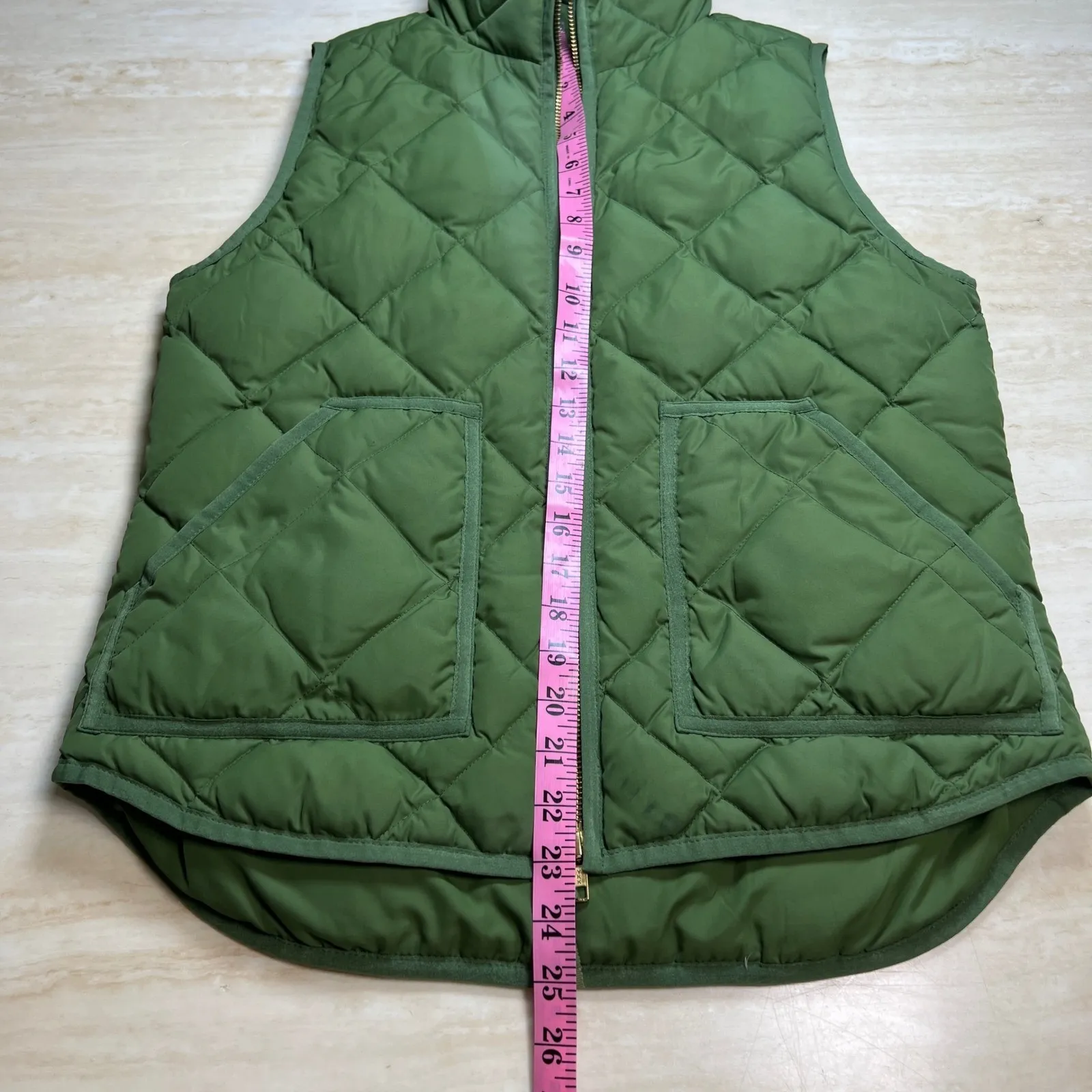 J. Crew Women's Quilted Puffer Vest Green Olive Sleeveless Full Zip Small S - Image 6