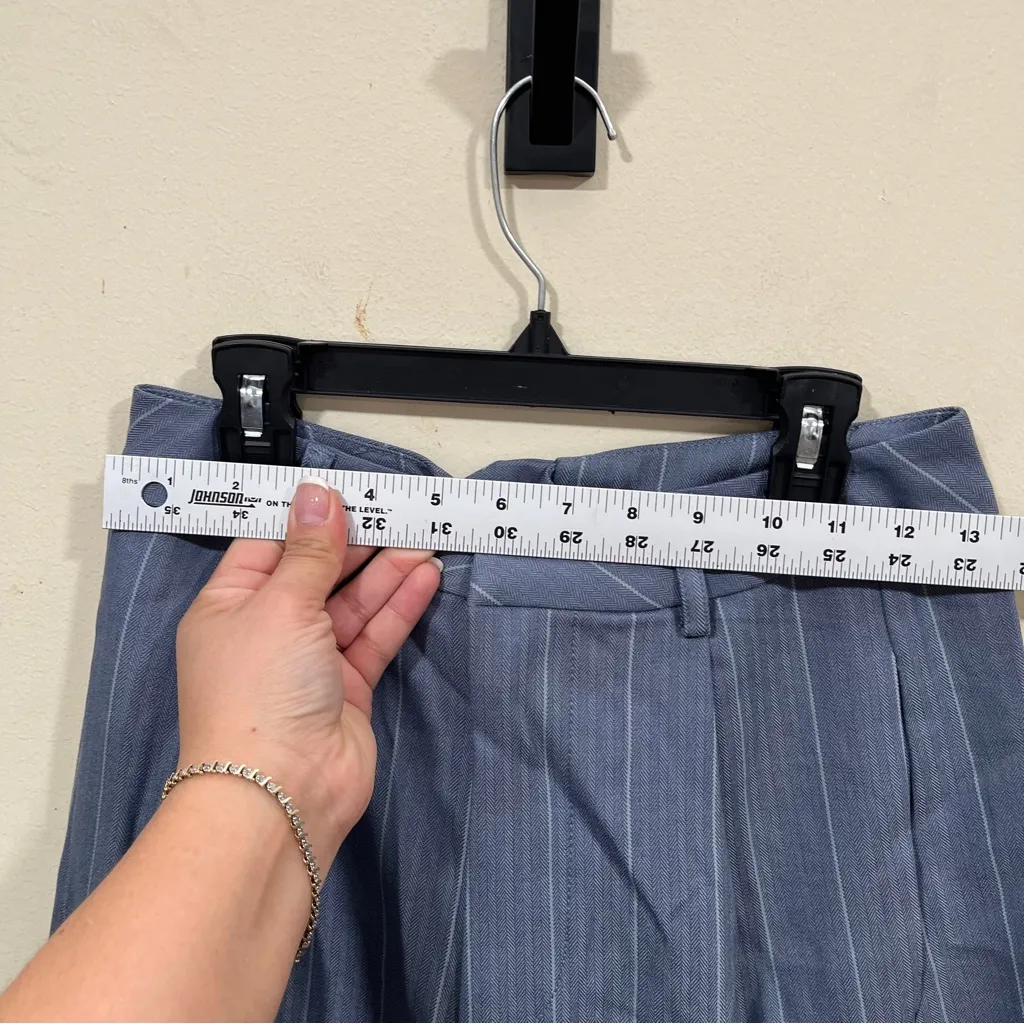 NWT FREE PEOPLE  Trouser Shorts Grey Blue Combo 4 Something About You Pinstripe - Image 5