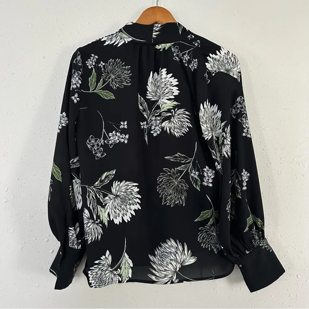 🦋 Who What Wear Black Green Tie Front Long Sleeve Blouse Small - Image 4