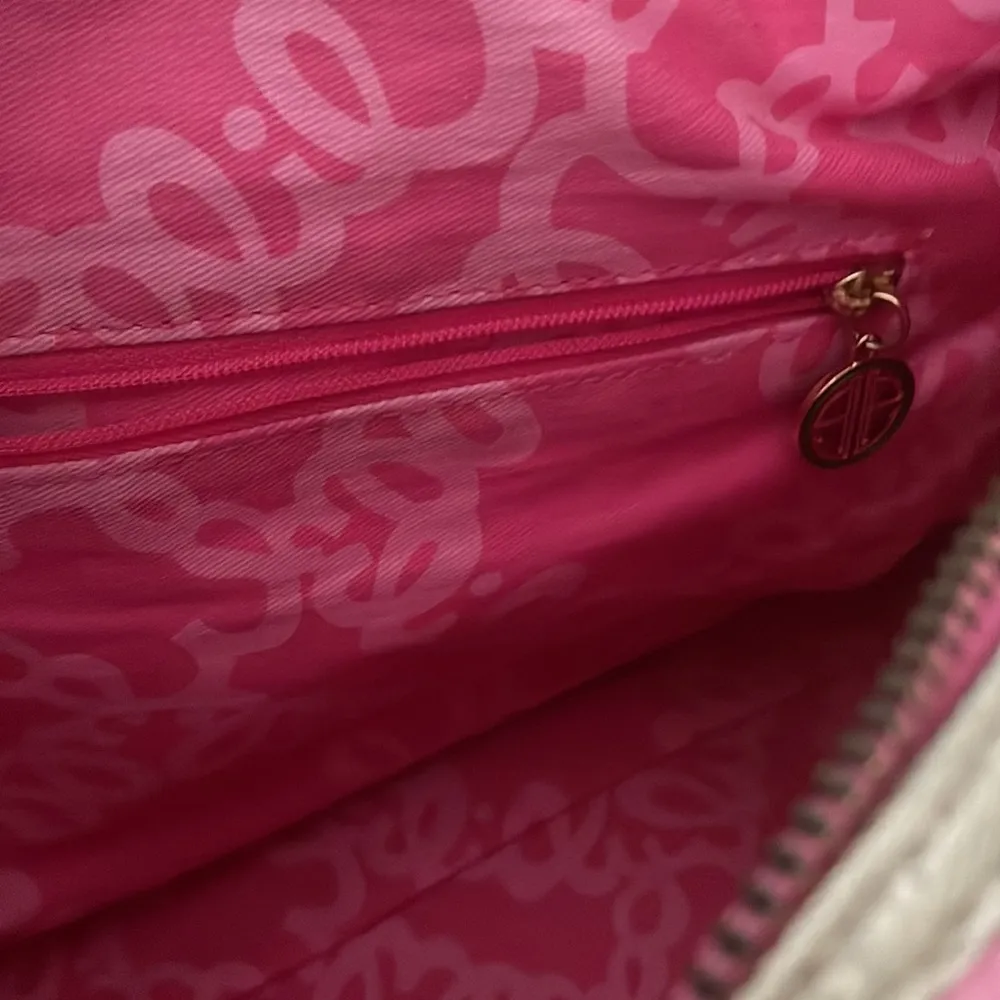 Lilly Pulitzer Originals pink/green/gold zip top bag - Image 9