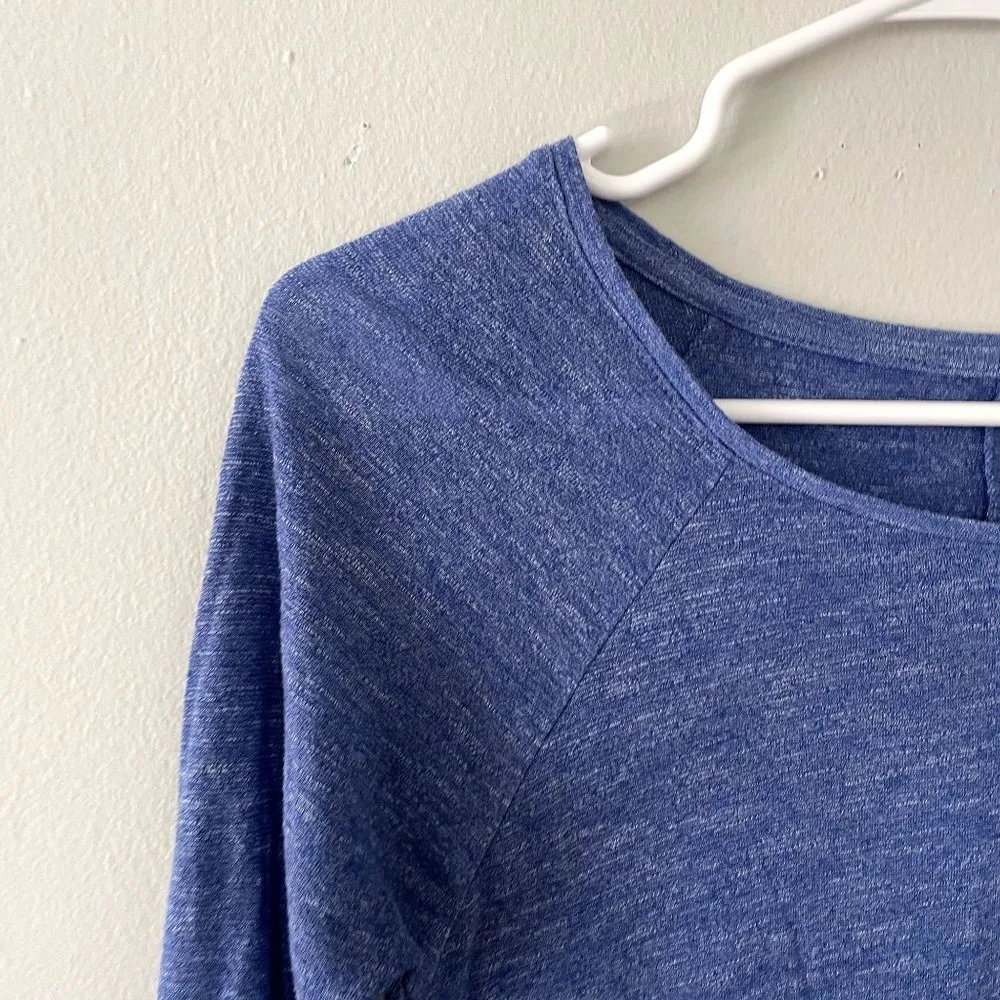 SO blue vibrant 3/4 sleeves crewneck top summer shirt classic comfortable style - Image 2