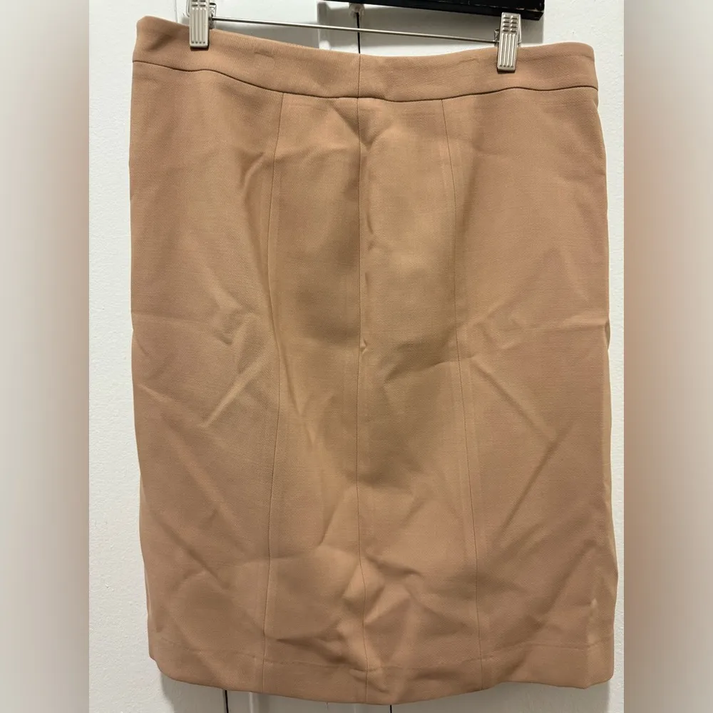 HUGO BOSS Vikilena Button Pencil Skirt In Warm Camel size 12 - Image 4