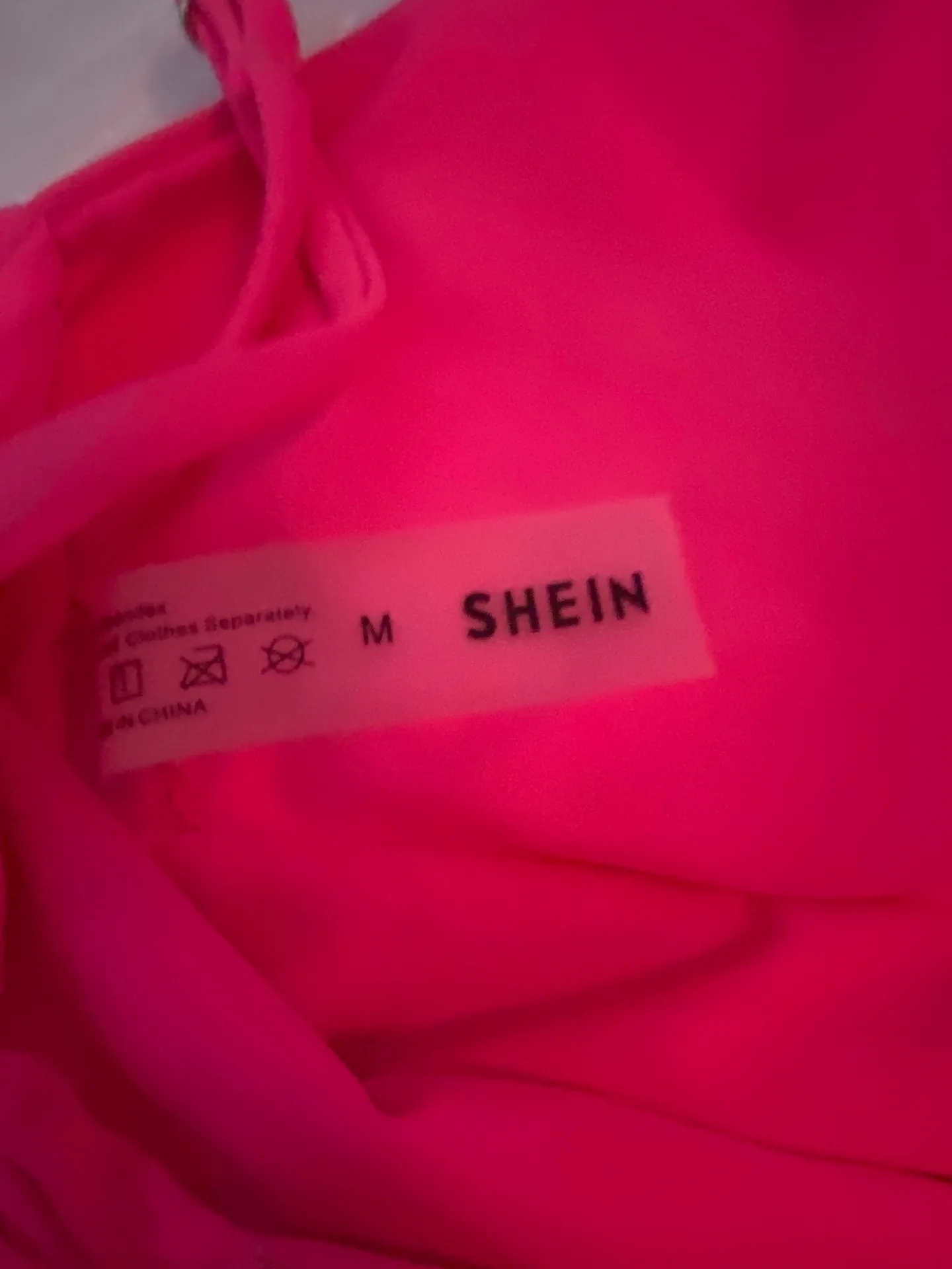 SheIn Neon Pink Bikini Set - Image 3