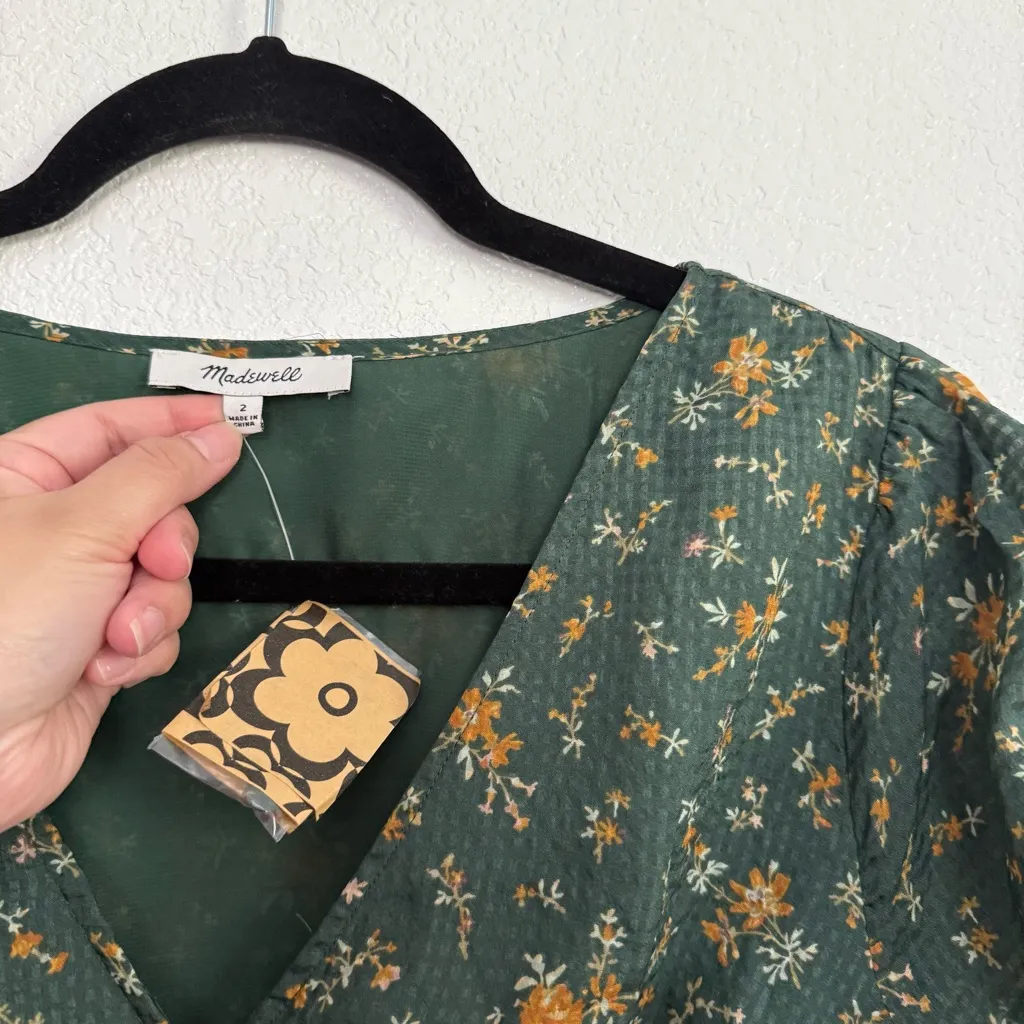 NEW Madewell Floral Silk Evie Tie Sleeve Top in Fresh Sprigs 2 Forest Green - Image 4