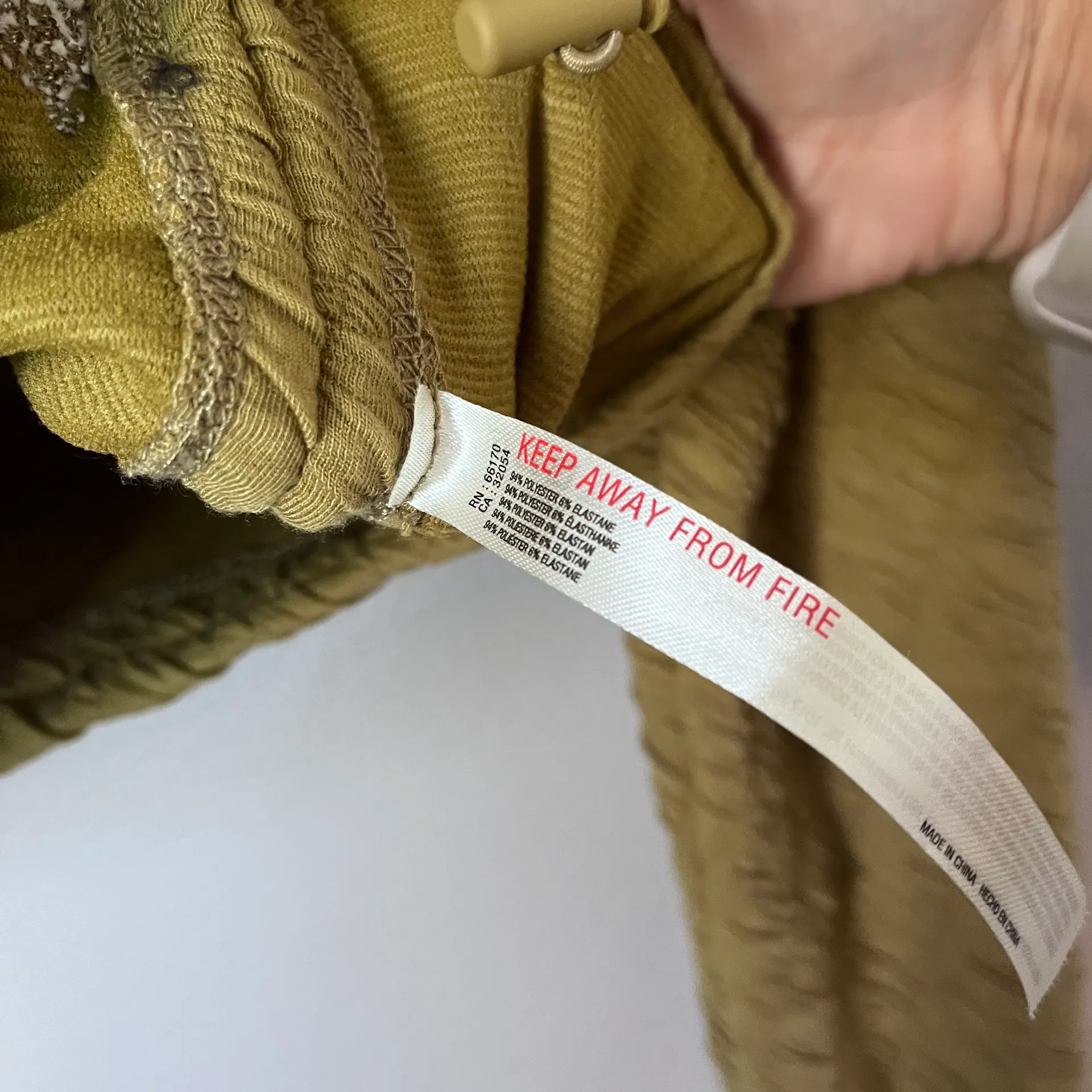 Movement Kadi Quilted Full Zip Lightweight Crop Hoodie Jacket Green - Image 8