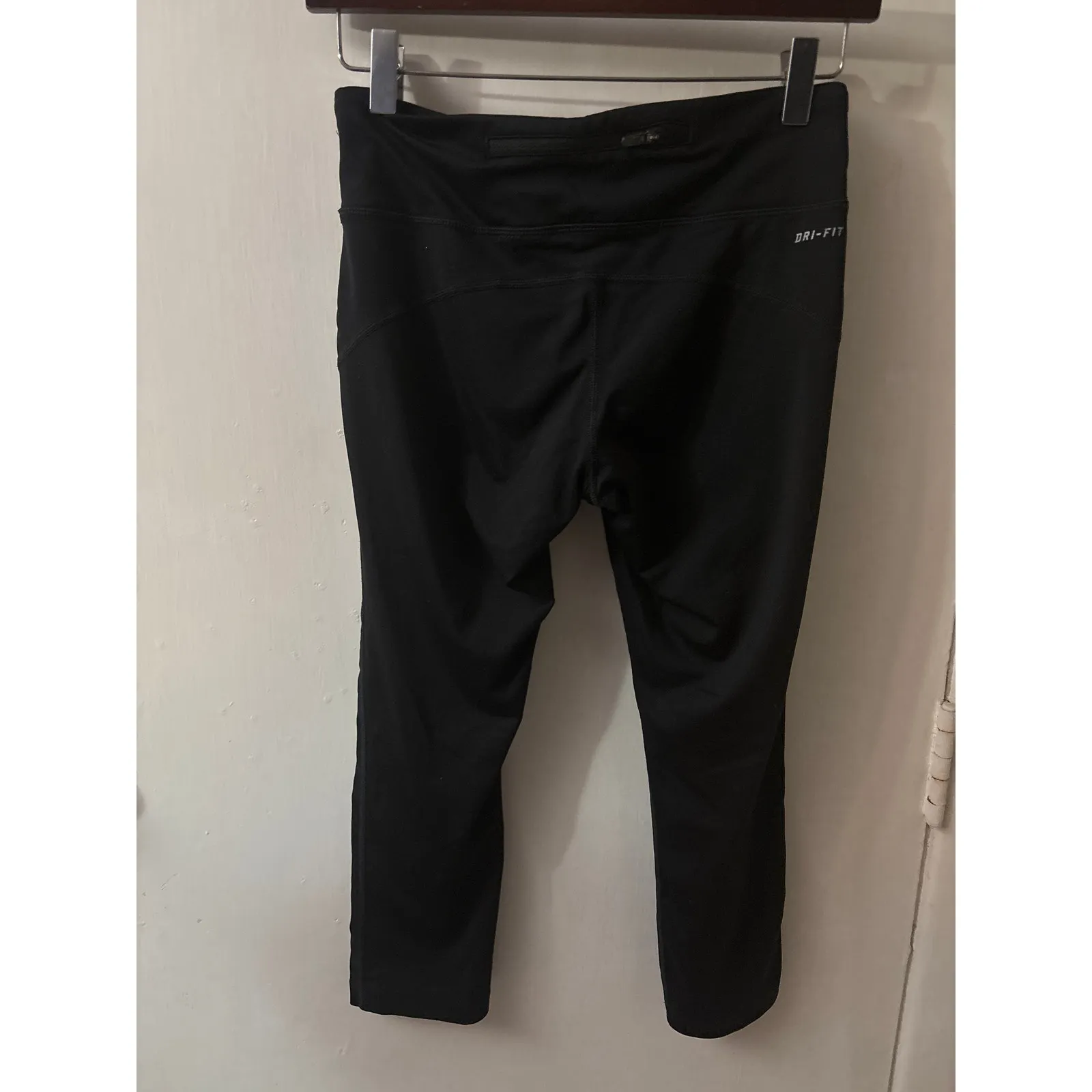 Nike Dri-Fit Black Racer Crop Leggings 2.0  S Athleisure Normcore Sportswear - Image 2