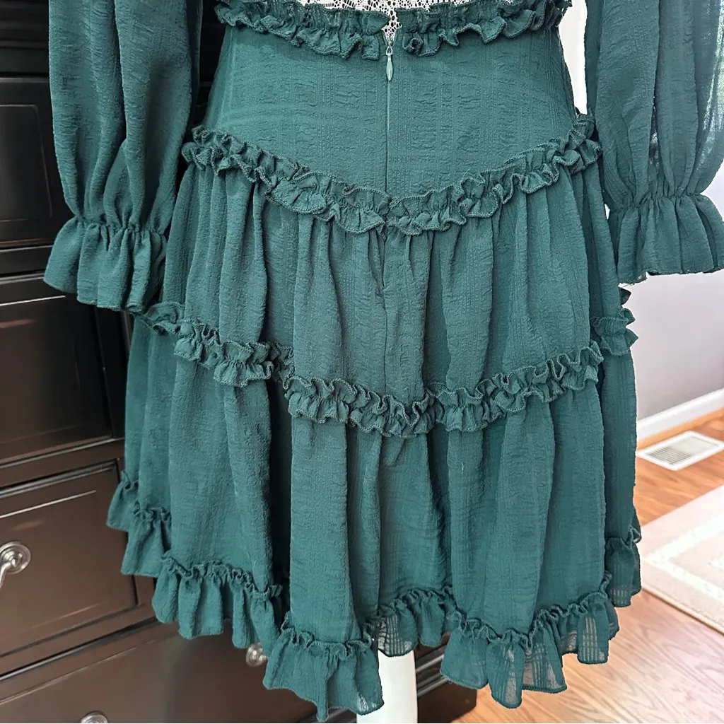 Emerald Green Ruffle Tiered Mini Dress Long Sleeve Cutout Size M - Image 7