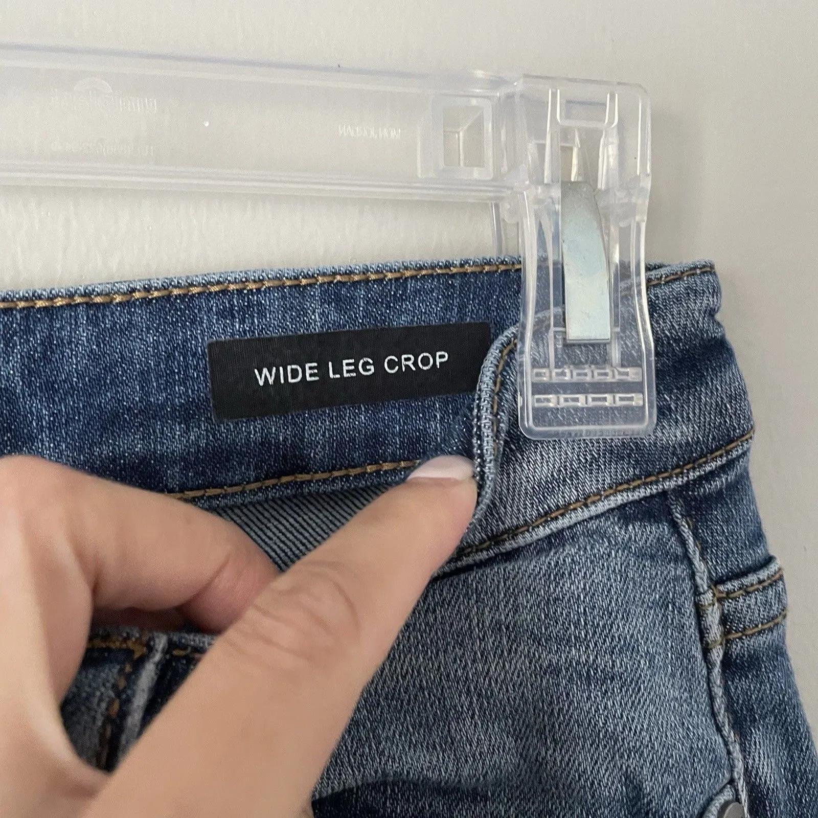 Judy Blue Size 26 High Rise Wide Leg Crop Cropped Jeans Frayed Hem - Image 4