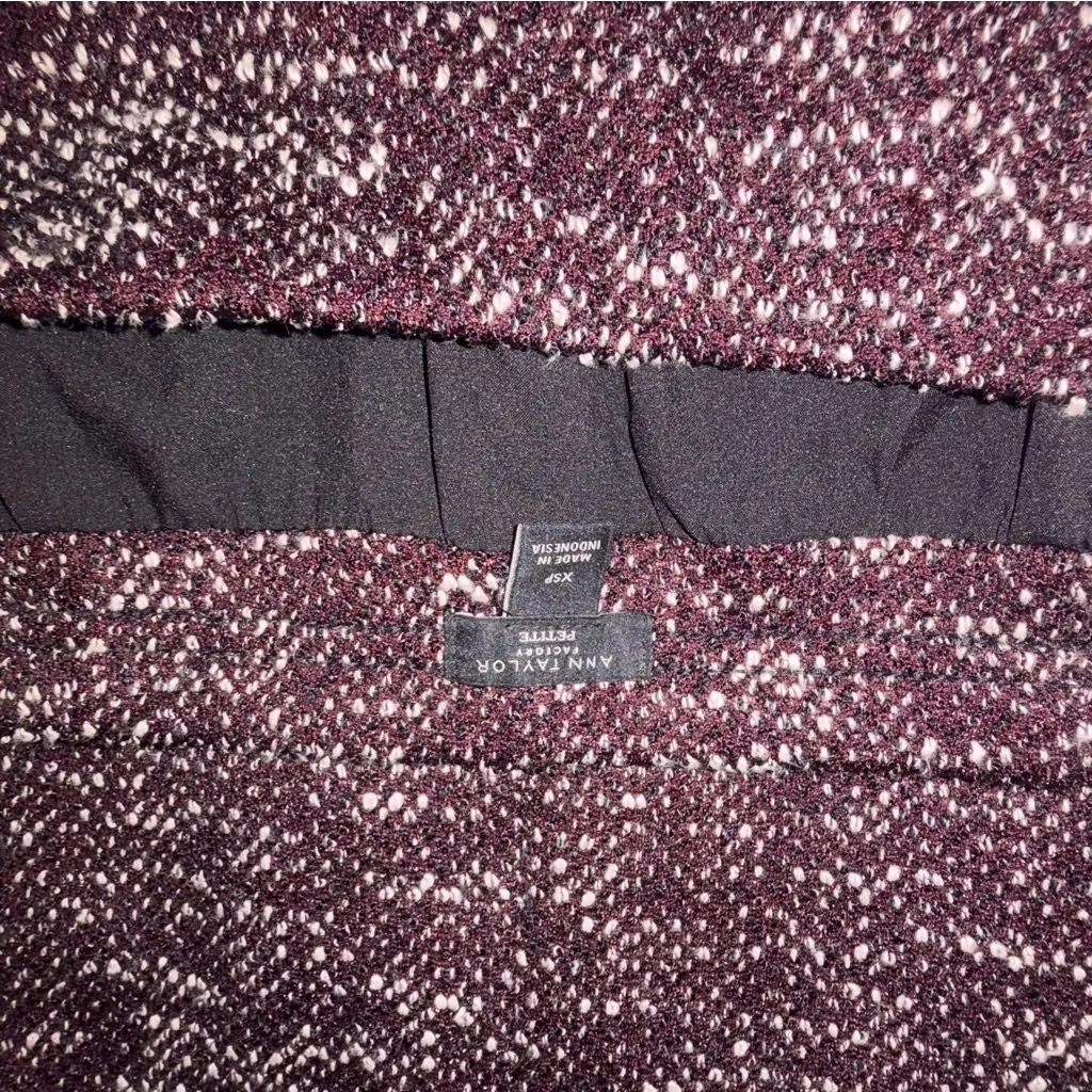 Ann Taylor Tweed Pencil Skirt - Image 5