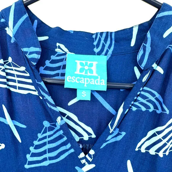 Escapada size Small 3/4 length sleeves v neck navy blue with‎ umbrella print - Image 2