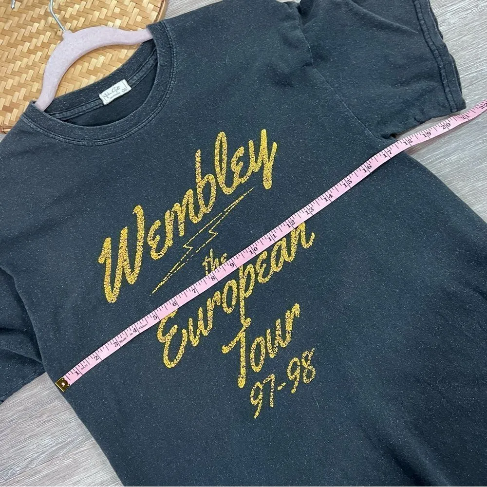 Brandy‎ Melville vintage Wembley European tour 97-98 graphic tee - Image 3