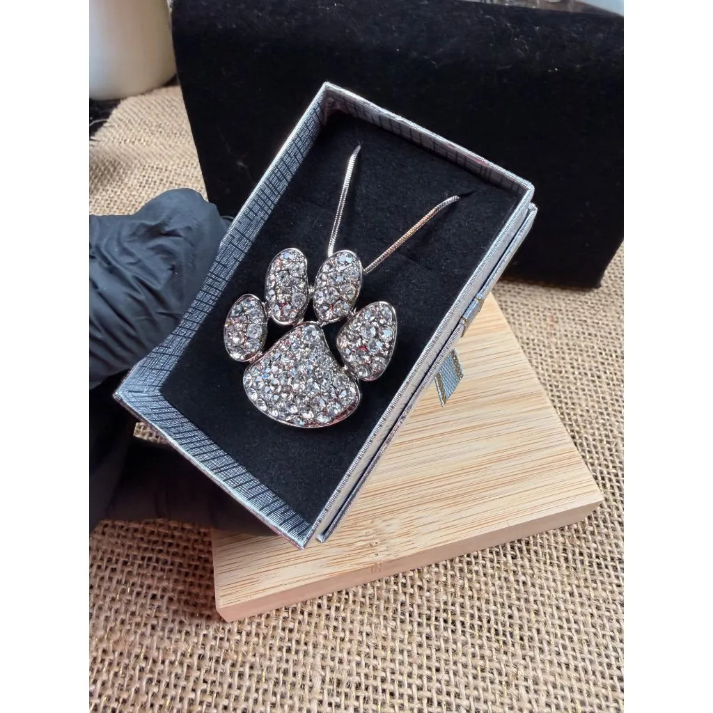 Crystal Paw Print Pendant Necklace Silver Chain Gift Box Included Size 18 - Image 7