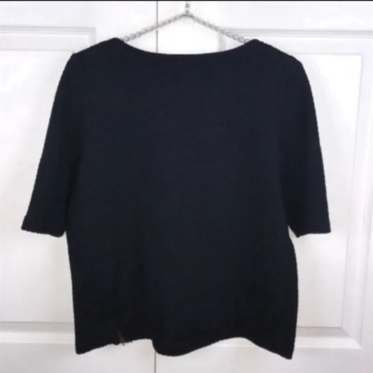 Anthropologie Postmark Medium Black Quilted Side Zip Classon Short‎ Sleeve Top - Image 5