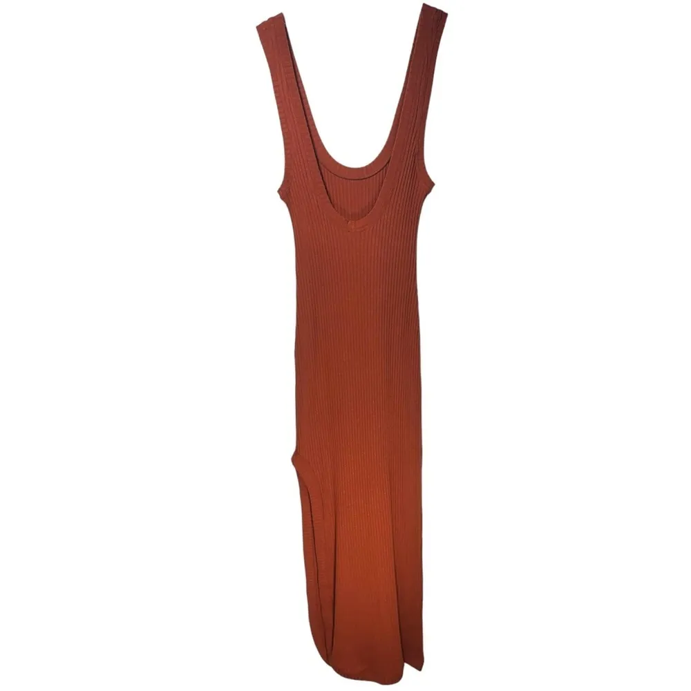NWT Alix NYC Scoop Neck Stretch Jersey Ribbed Midi Dress in Rust Palma - Image 10