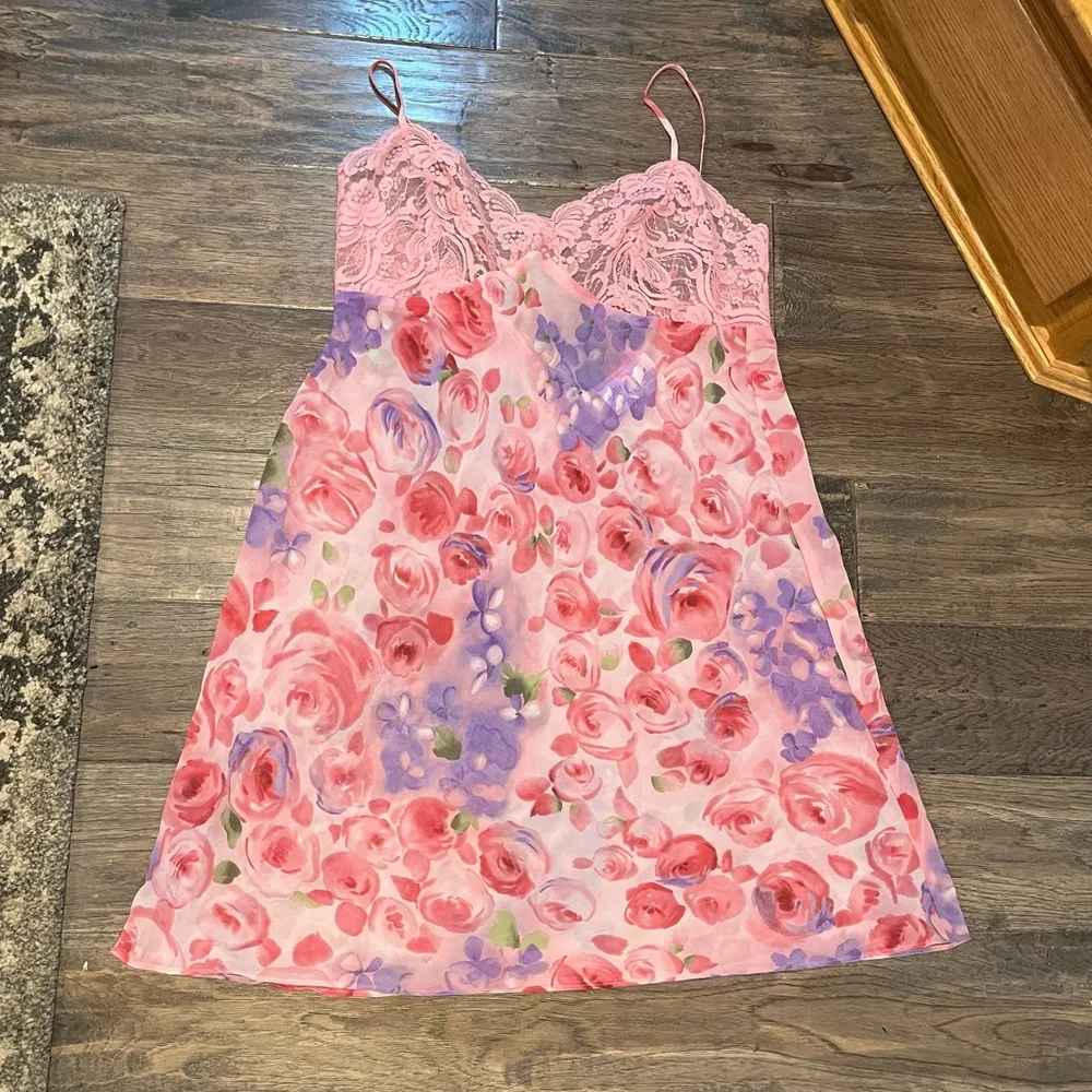 gilligan and o'malley  Y2K Pink Purple Floral Mesh Lace Slip Dress Size Medium - Image 7