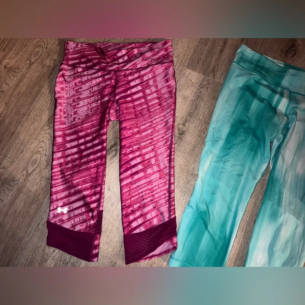 Under Armour Women’s active Capri leggings bundle Medium - Image 4