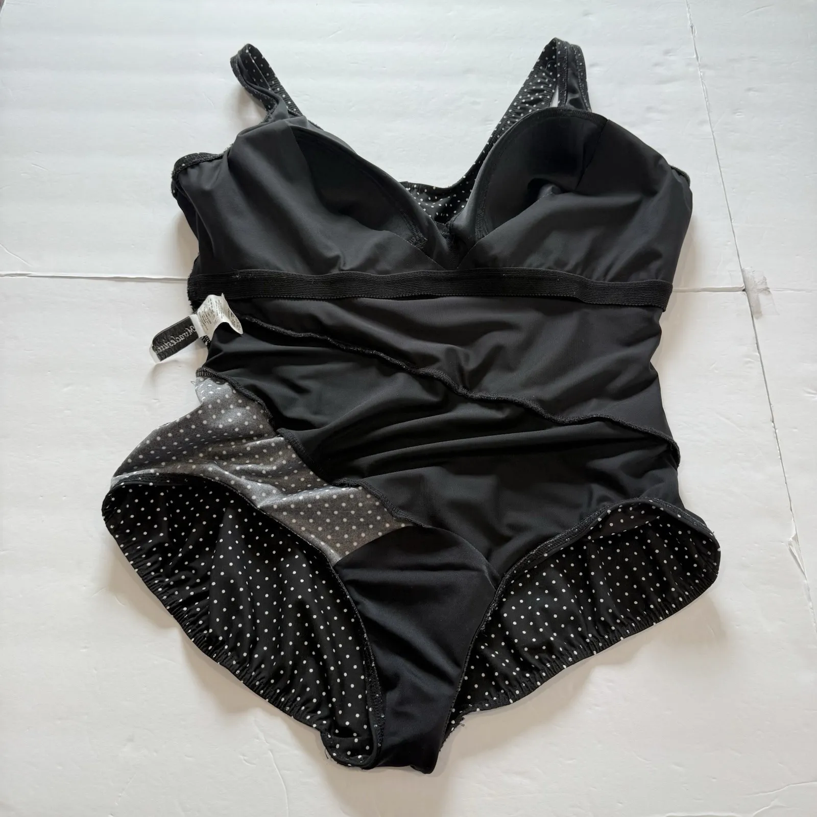 Miraclesuit Black Pin Point Dot Oceanus One Piece Swimsuit‎ Size 22W - Image 6