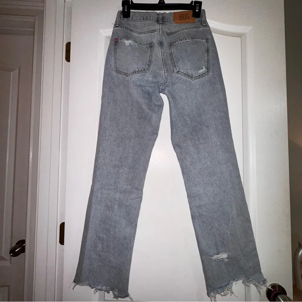 BDG cowboy fit light wash jean - Image 3