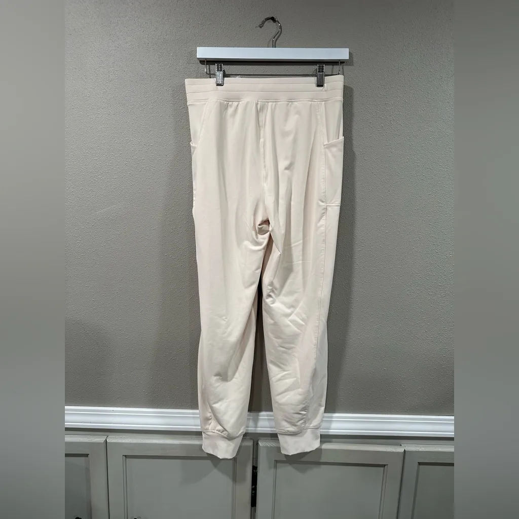 Fabletics On-The-Go Cold Weather Joggers - Image 4