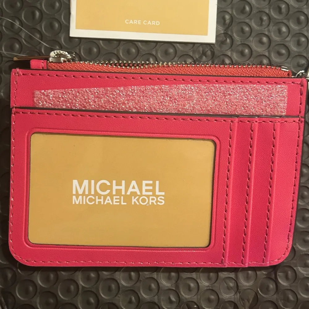 Michael Kors Pink Card Holder with Keychain - Image 2