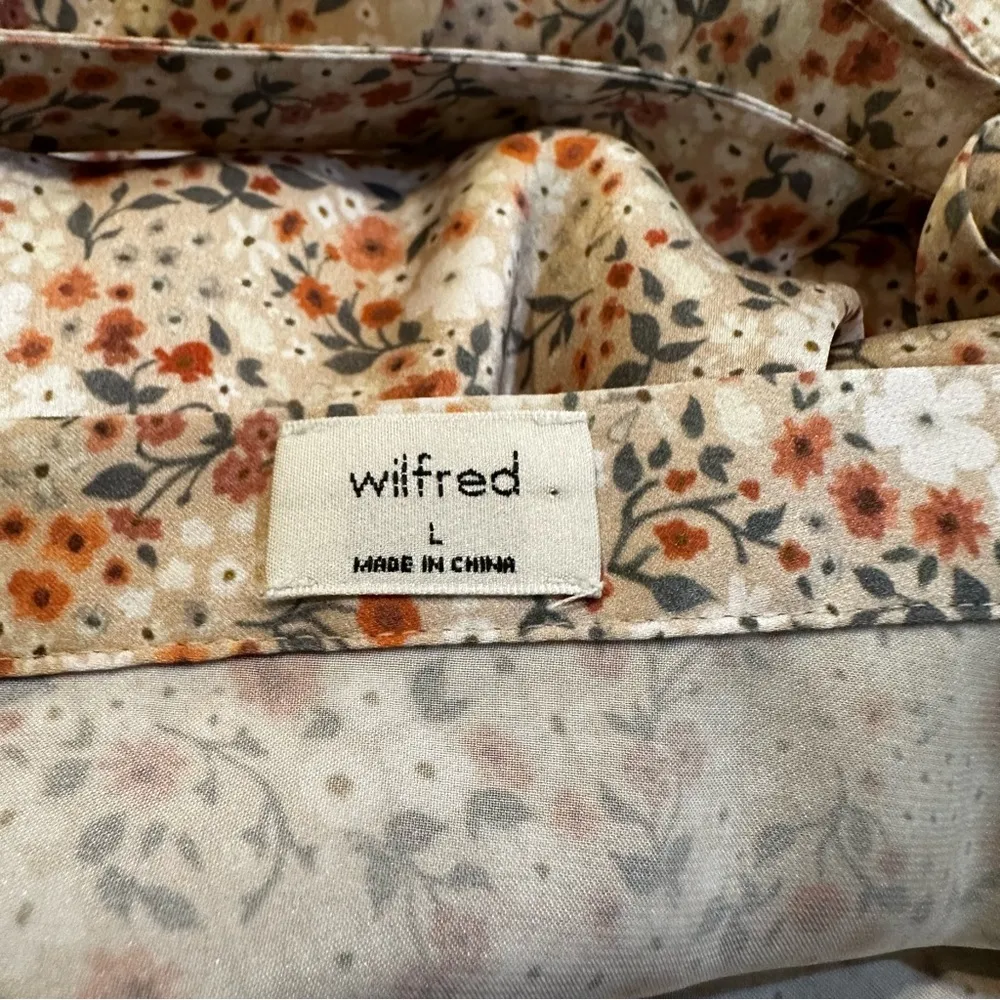 Aritzia Wilfred Winslet Floral Printed A-Line Wrap Satin Skirt Size L - Image 8