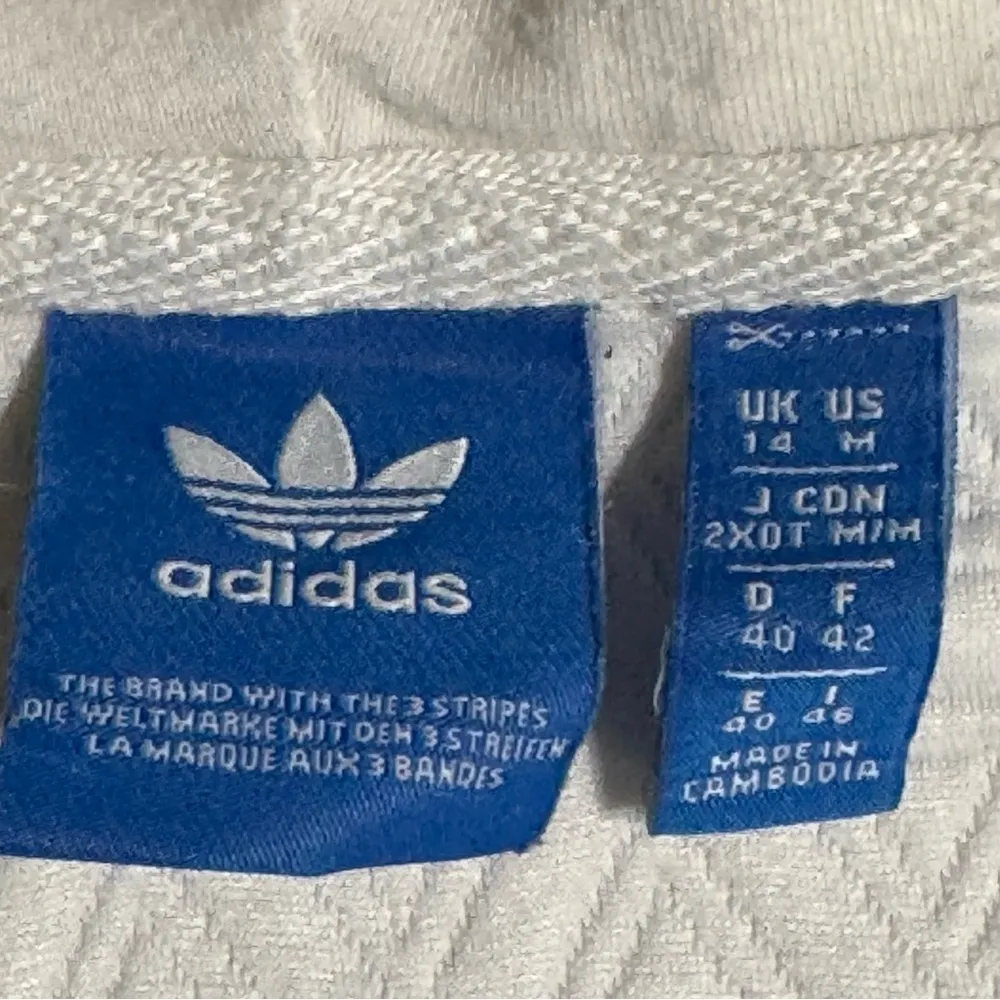 Adidas Women’s 1/4 Zip Patterned Hoodie - Image 13