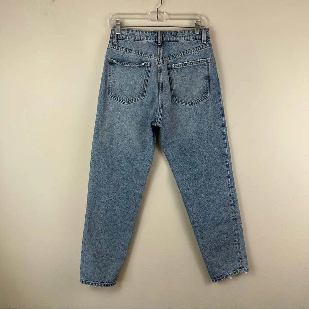 Zara | Light Wash Very Distressed Mom Jeans Size 6 - Image 4