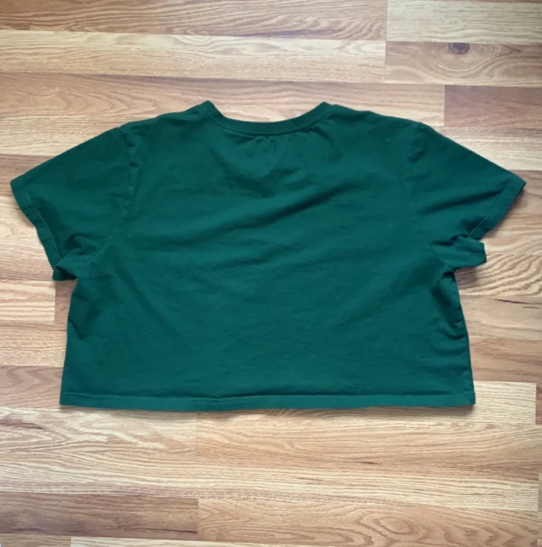 Princess Polly Unavailable Green Crop Tee - Image 6