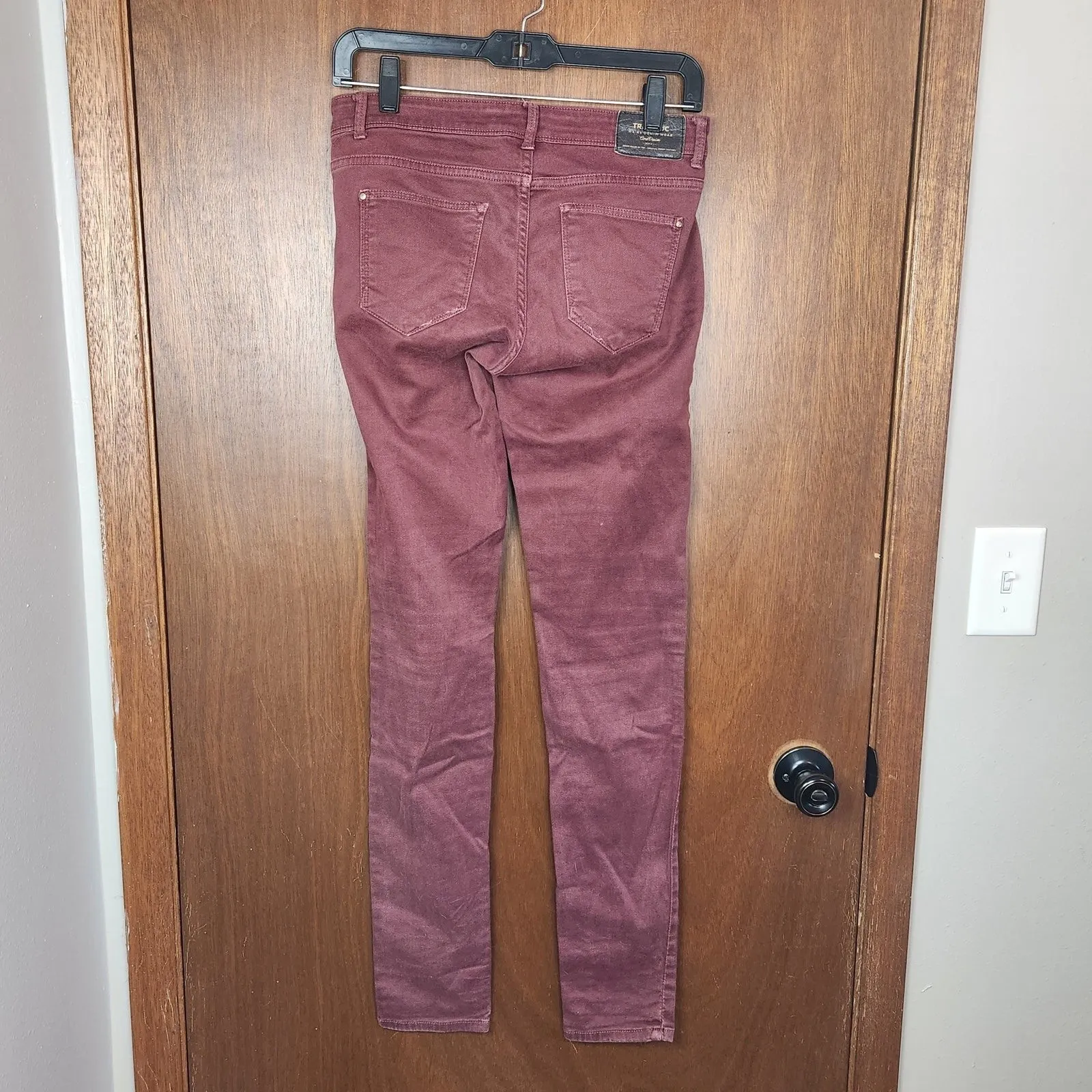 Zara Trafaluc Woman’s Slim Fit Maroon Denim Skinny Jeans Size 4 - Image 5