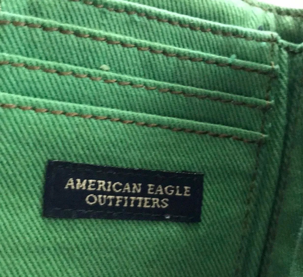 American Eagle wallet pre loved - Image 4