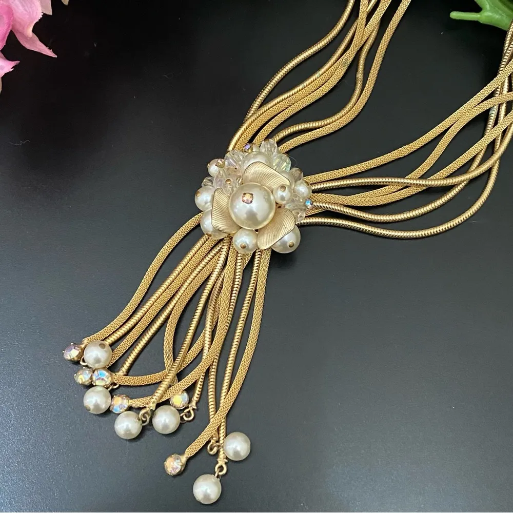 Vintage Unsigned Vendome Multistrand Faux Pearl Gold Mesh Chain Tassel Necklace - Image 4