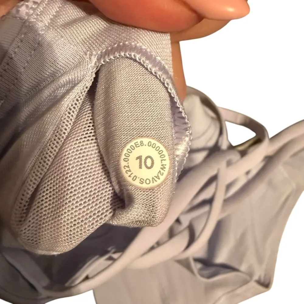 Lululemon Women’s Size 10 Longline Energy Bra Light Pale Purple Strappy Gym Yoga - Image 4