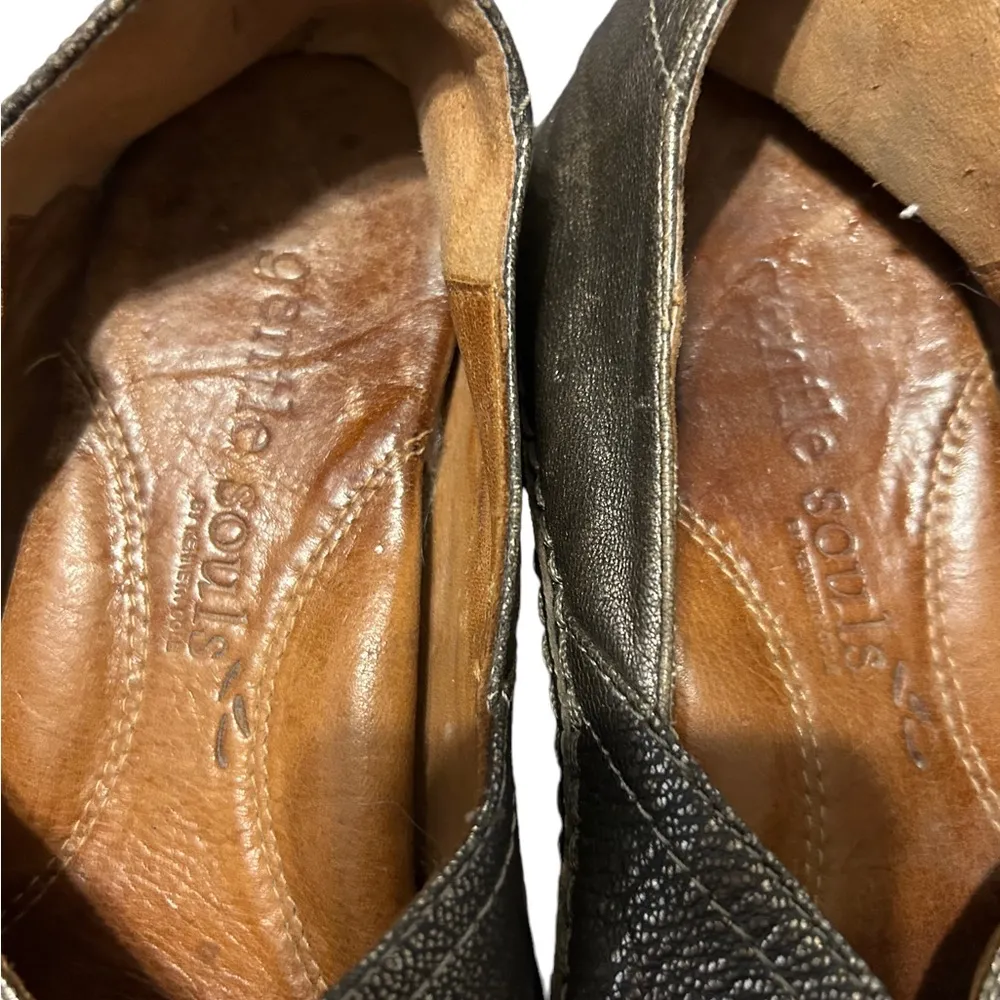 Gentle souls Kenneth Cole Soleful
Metallic Leather Split Vamp Loafer size 7.5 - Image 3