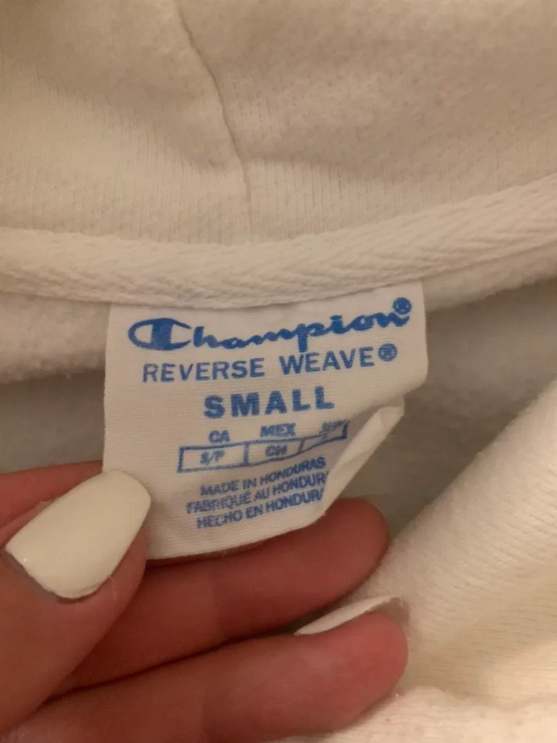 Champion hoodie  - Image 4