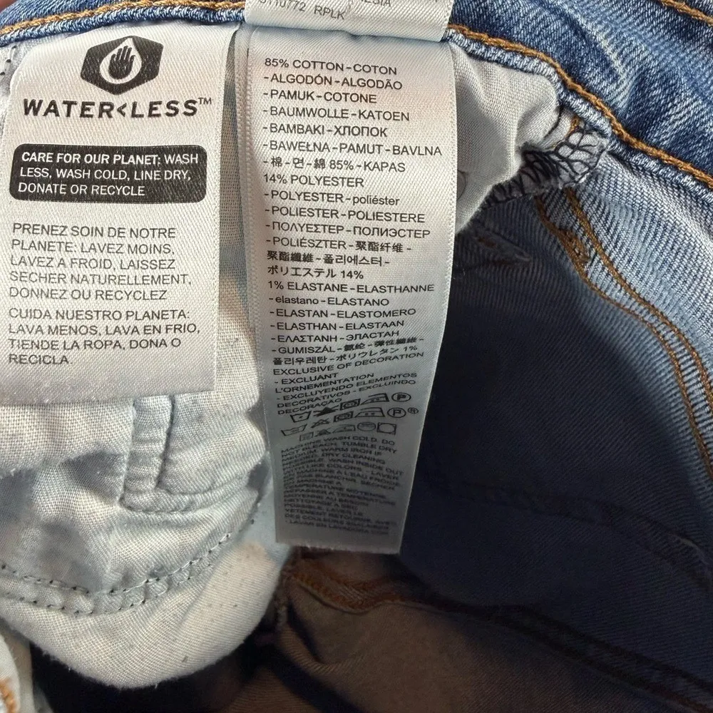 Levi's Wedgie Straight Jeans in Jive Sound Blue Size 26 x 28 - Image 12