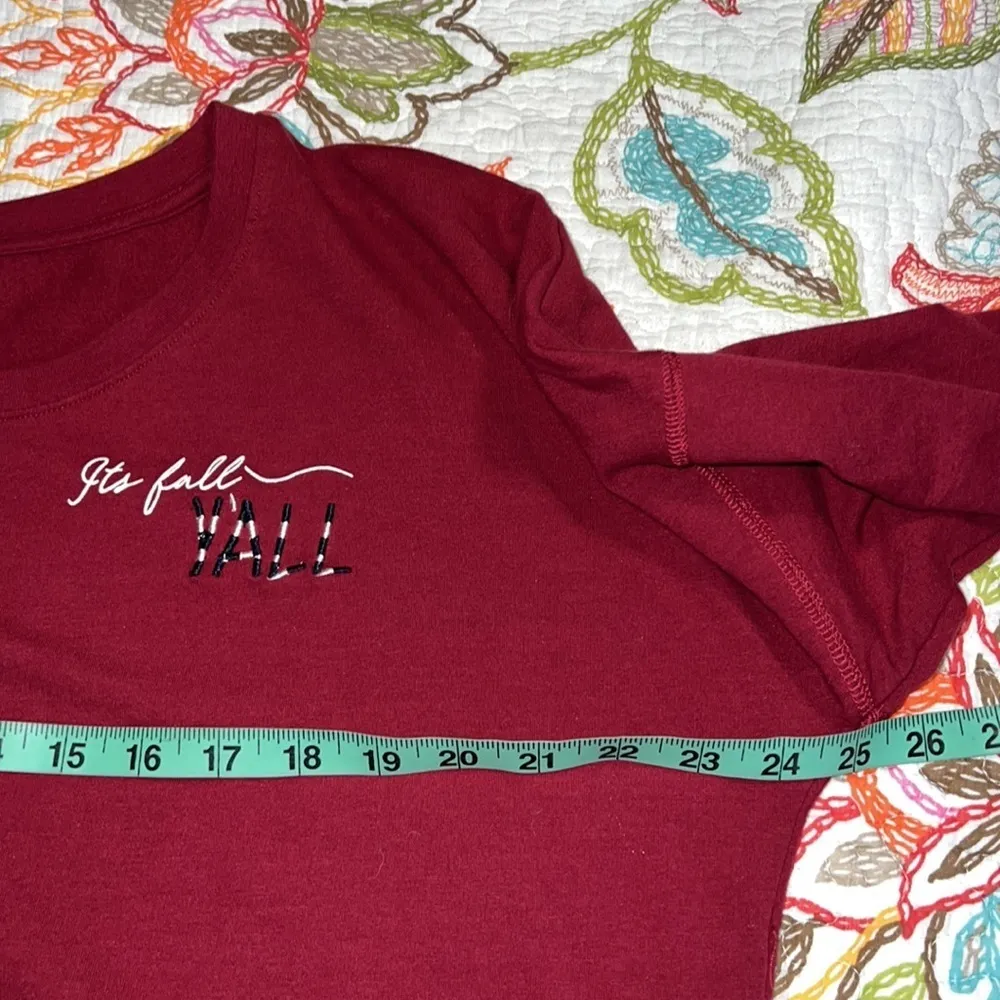 Crown & Ivy womens size 0X long sleeve tee burgundy happy fall Yall on back - Image 5