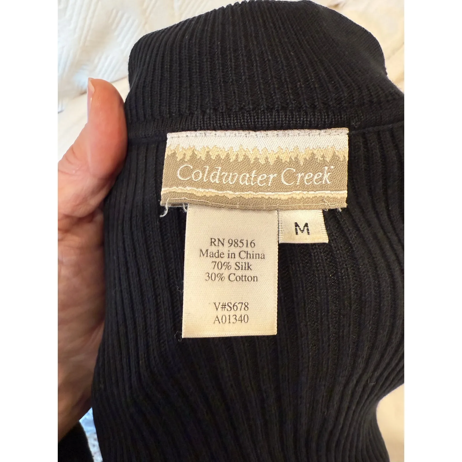 Coldwater Creek Sweater Womens Medium Black Silk Knit Ribbed Turtleneck Winter - Image 6