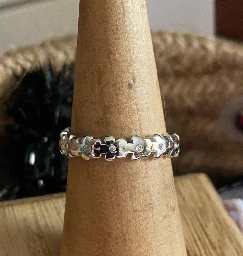 Sterling Silver Flower CZ Band Toe Ring - Image 5