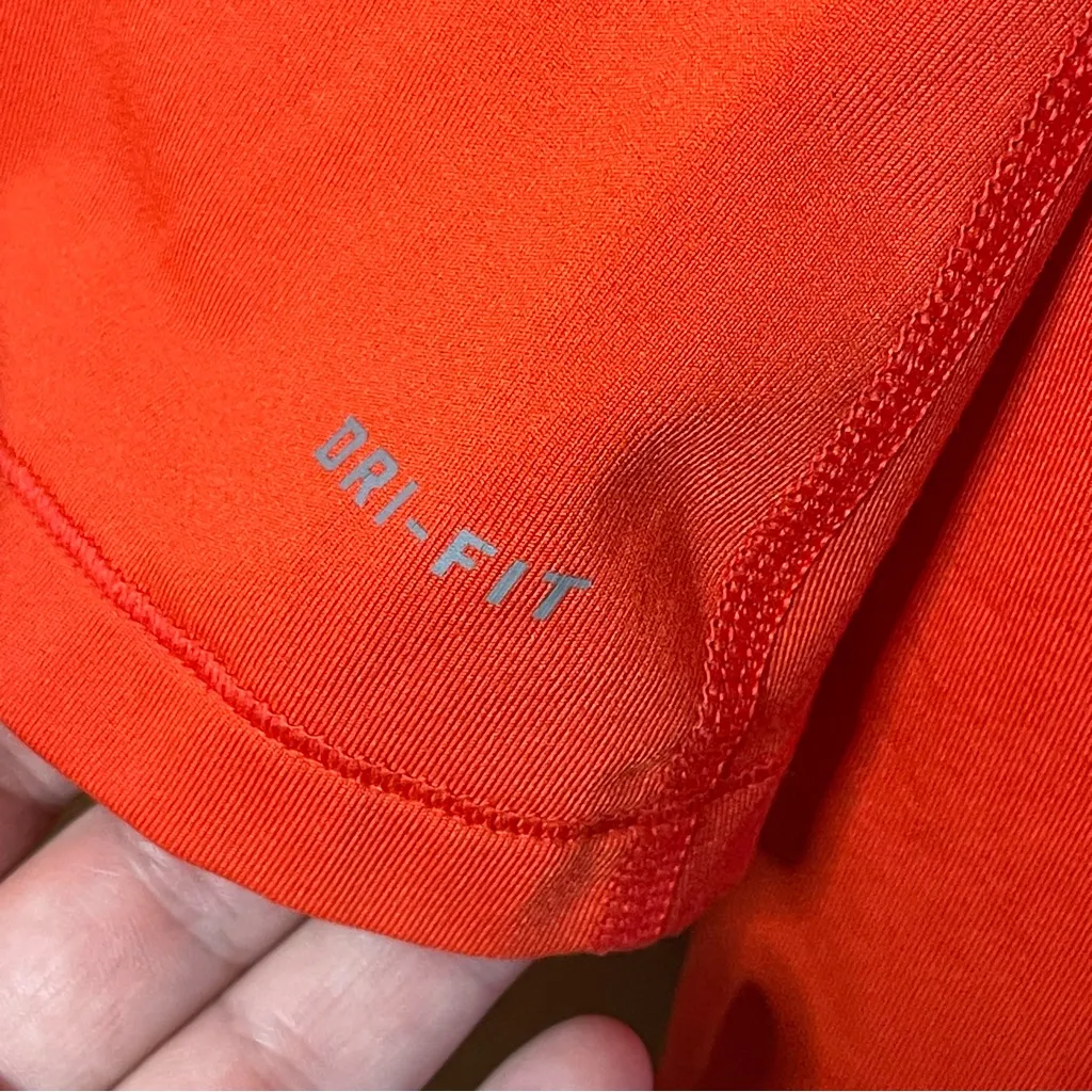 Nike Pro Dri-Fit Woman’s Long Sleeve Athletic Sportswear Shirt Size Large - Image 7